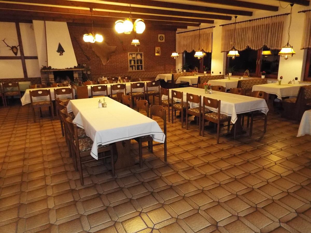 Hotel garni Zum Reinhardswald Gewissenruh Exterior foto